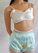 1940s sweetheart lingerie set satin embroidered ww2 souvenir vintage sweet sour