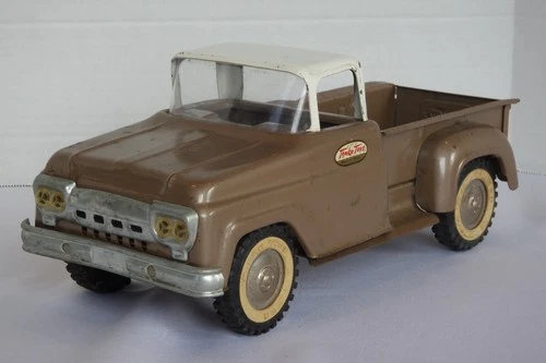 Vintage Original Tonka No.2 Step-Side Pickup Tan/White Seagull & Decal complete