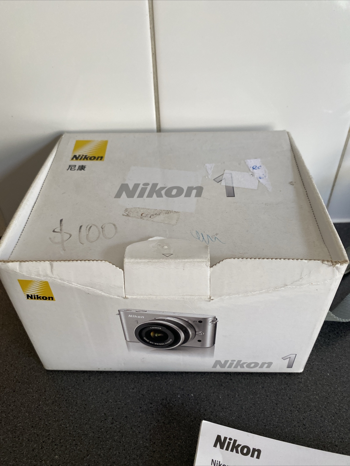 Nikon 1 J1 Silver Digital Camera W/ Lens,charger (LENS ERROR) FOR PARTS