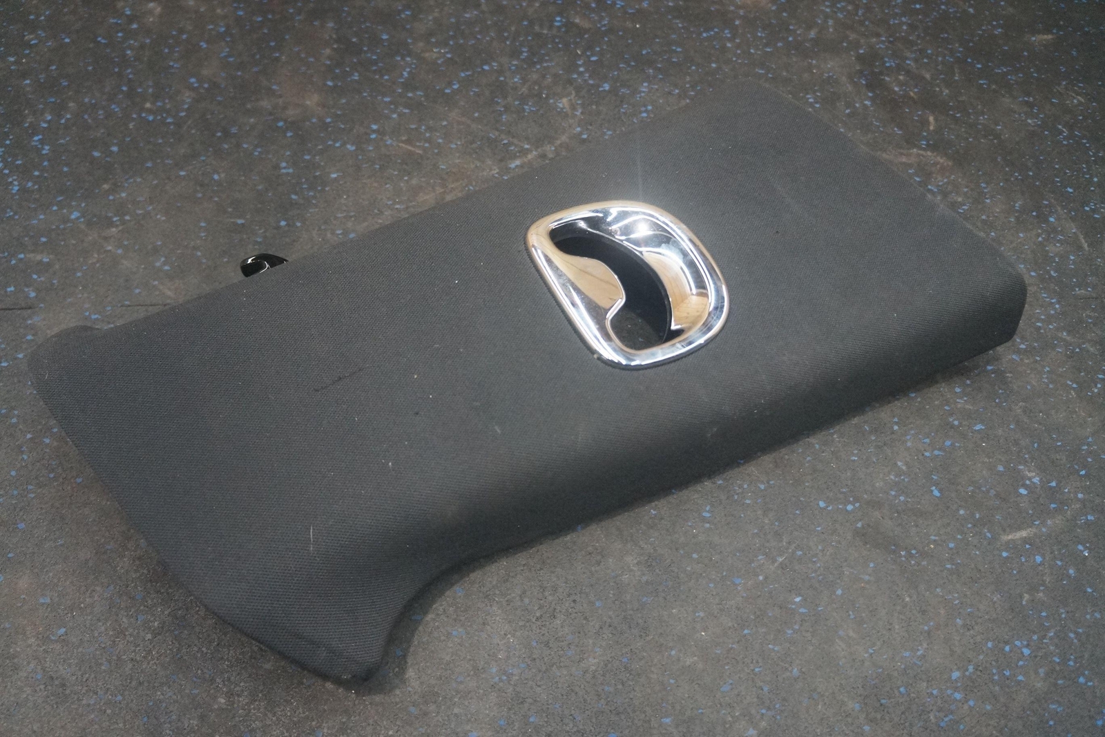 Right Center Upper B Pillar Trim 51439183632 OEM Rolls Royce Ghost Series I 2010