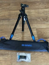 Benro TSL08AN00 Slim Aluminum-Alloy 58" Travel Tripod (Black/Blue)