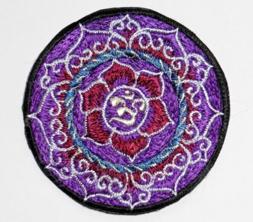 * Sew On Patch * Nepalese Made * 8.3 cm * Lotus Om - Red Purple - Picture 9 of 13
