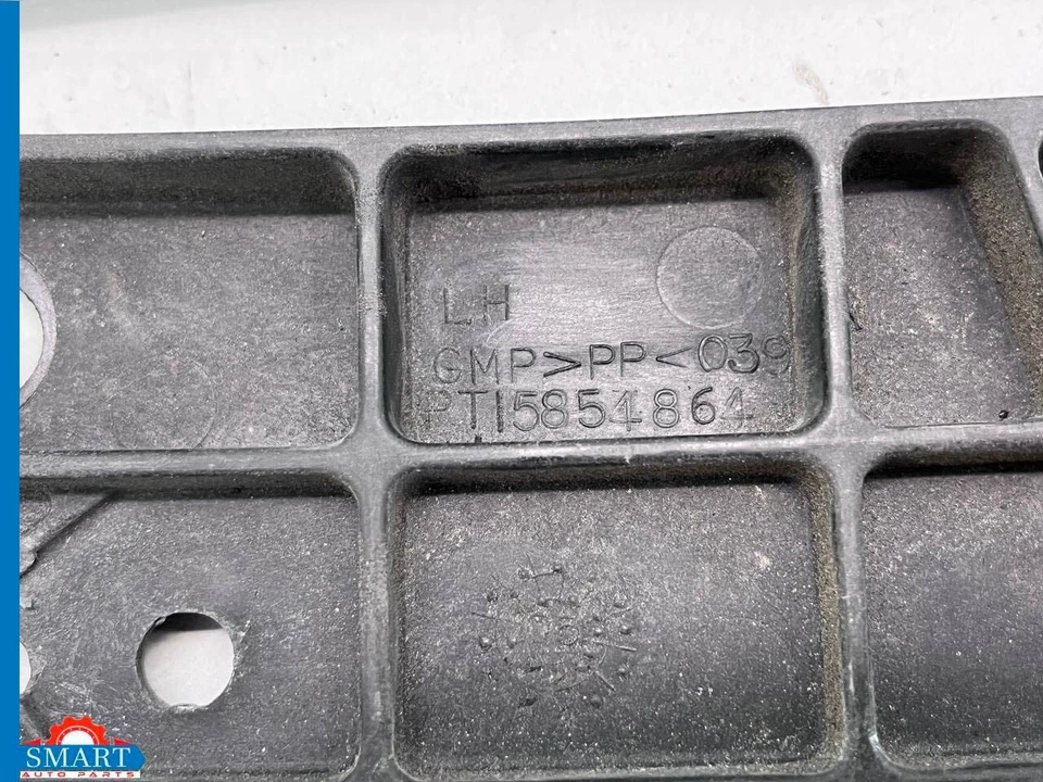 Pontiac Solstice Rear Bumper Outer Bracket Set Right + Left 06-09 OEM - Image 2 of 4