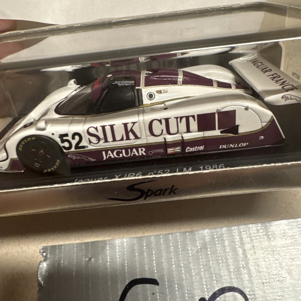 1/43 Spark Jaguar XJR6 Silk Cut car #52 1986 24 Hours of LeMans