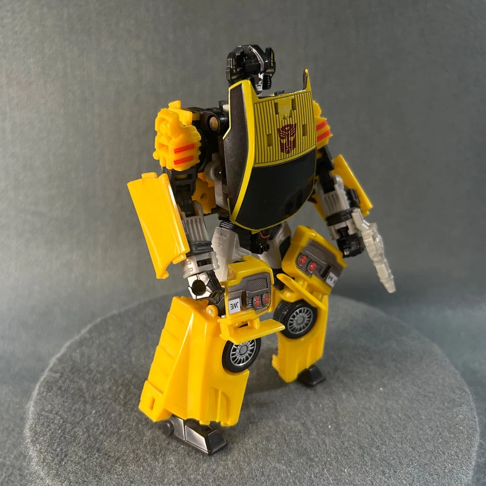 Transformers Universe Deluxe Class Sunstreaker Action Figure Hasbro - Image 3 of 4