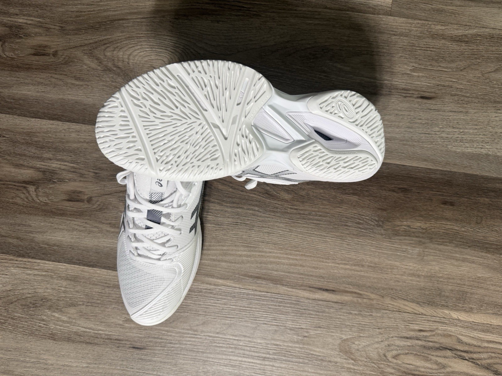 ASICS Women's Solution Speed FF 3 Tennis Shoes White/Gray