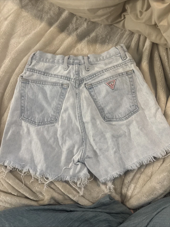 Pantalones Cortos Jean Guess USA De Colección W28 Tiro Alto Corte Envejecido Años 90 Grunge Hecho en EE. UU. Foto 2 de 4