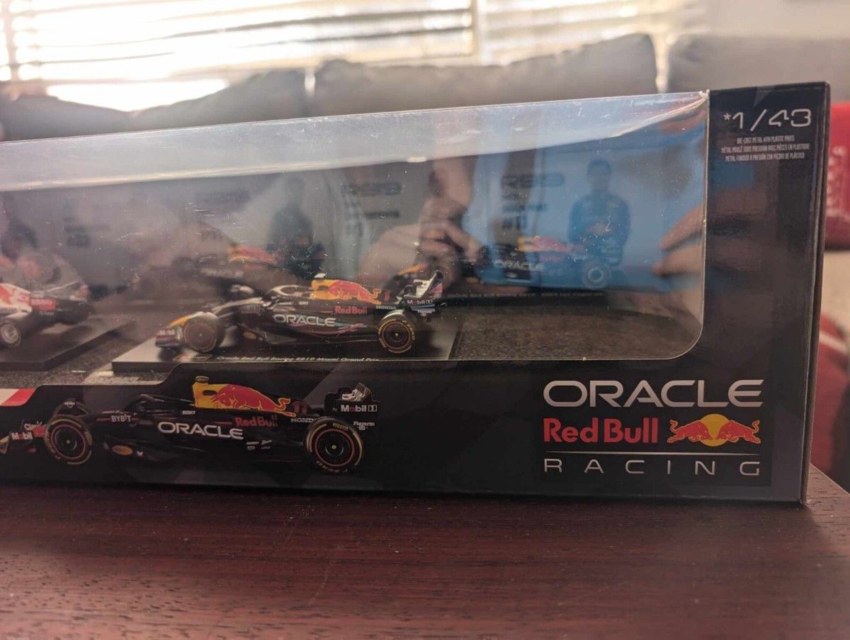 Red Bull Racing 6台セット Amazon.co.jp: ブラーゴ 1/43 スケール レッドブル レーシング 6