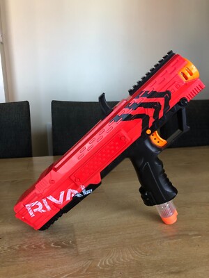 NERF RIVAL APOLLO XV-700 BLASTER GUN Spielzeug TEAM ROT