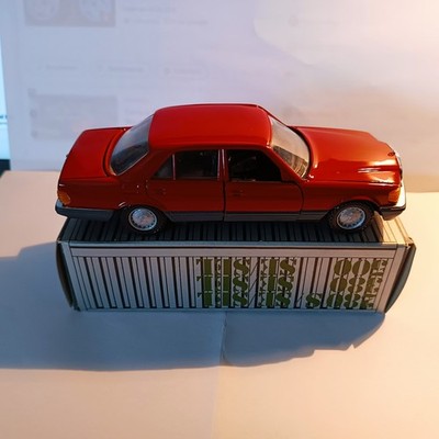 Cursor / ?  Modell   Mercedes S Klasse   SEL  Modell mit Verp. in seltenem  Rot