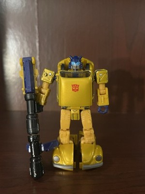 Transformers Buzzworthy Bumblebee Goldbug from Creatures Collide Pack