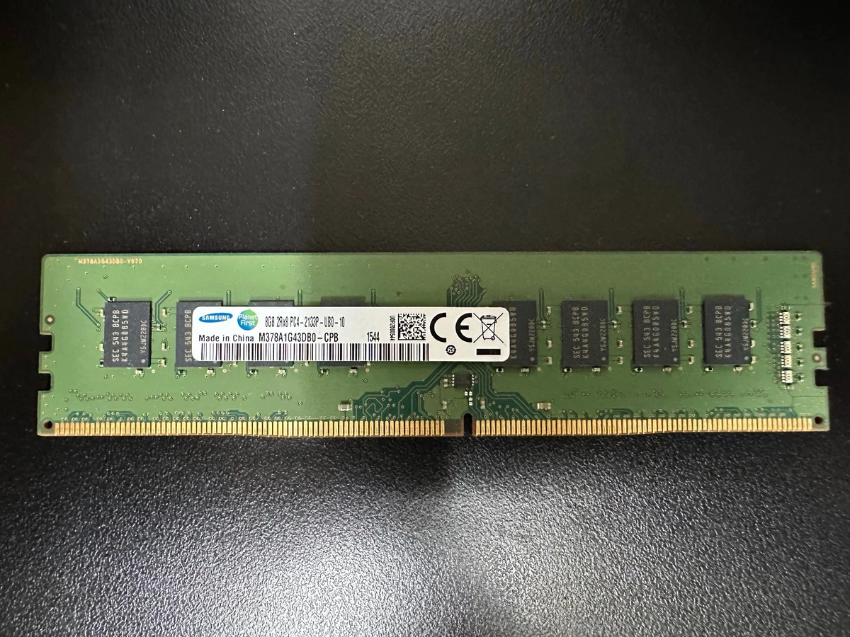 Samsung PC4-17000 (DDR4-2133) Bus Speed Computer RAM 8 GB Capacity