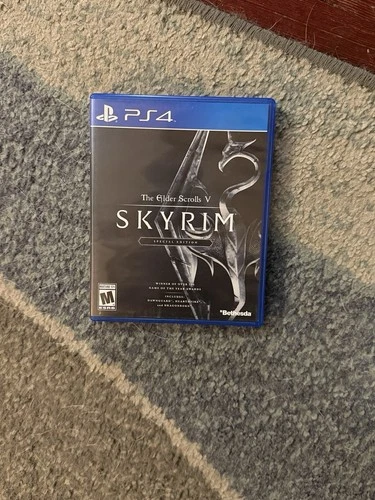 Bethesda The Elder Scrolls V: Skyrim Special Edition PS4 RPG M Rated