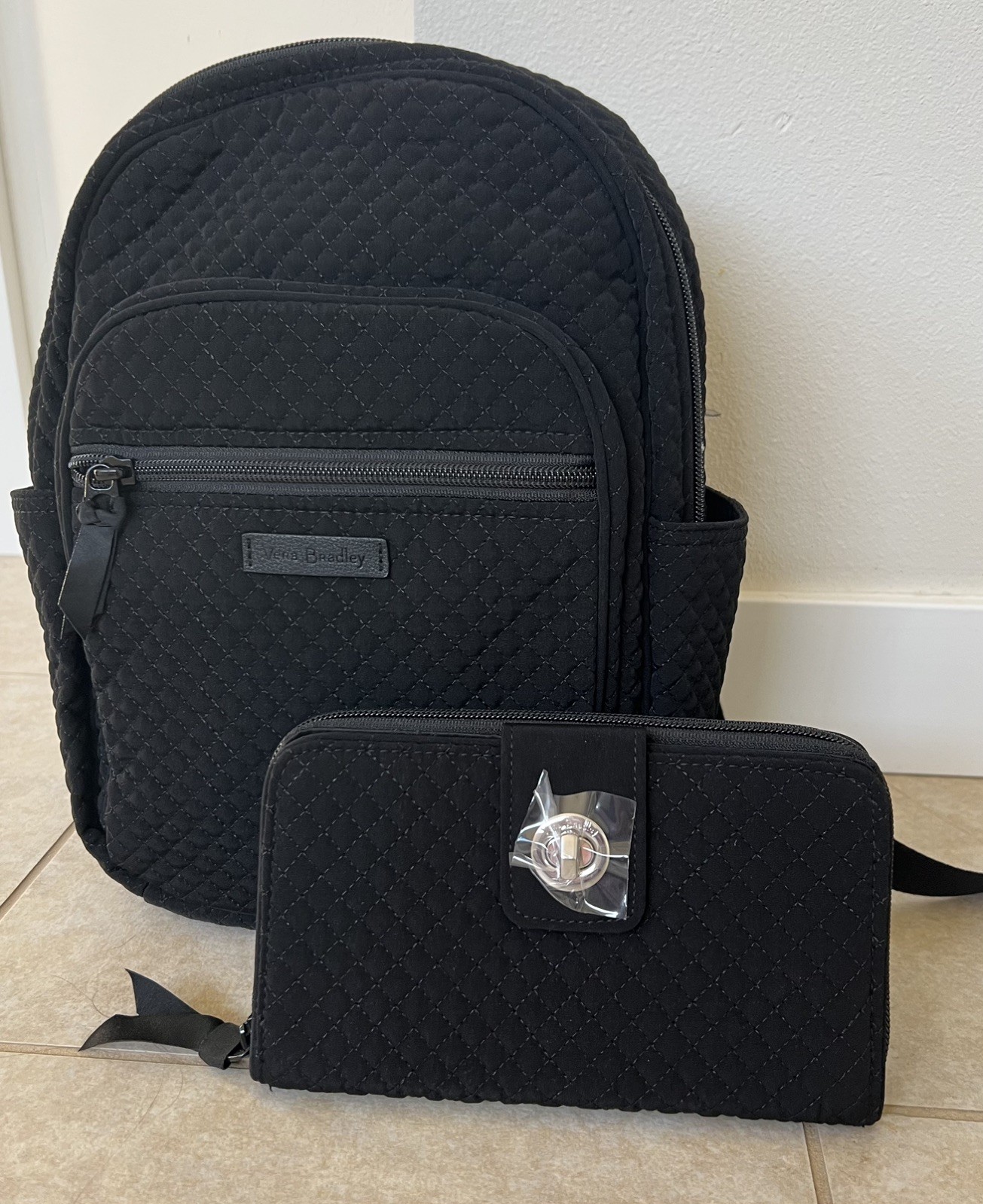 And Turnlock Wallet In Microfiber Classic Black