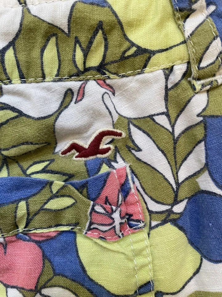 Pantalones Cortos Hollister Para Mujer Estampado Floral con Cordón Cintura Tela Y2K  Foto 4 de 4