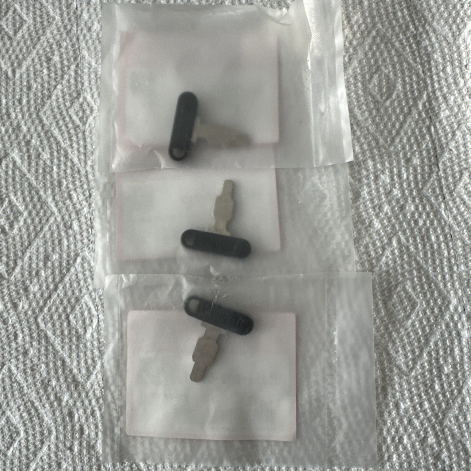 Genuine OEM Honda 35111-880-013 KEY