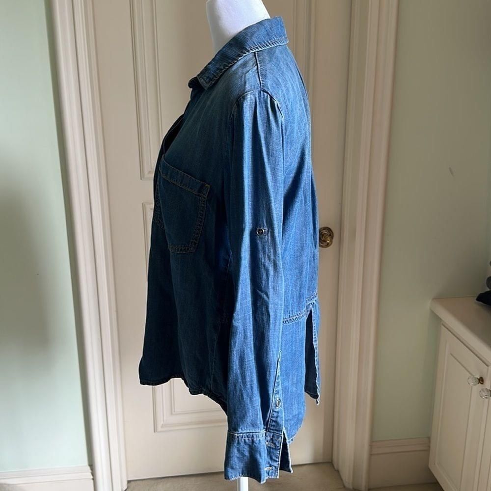 Cloth & Stone Chambray Split Back Button Down Lon… - image 6