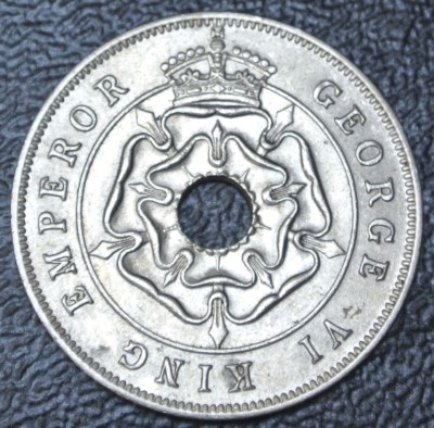 お買い得❗️速報オークション結果❗️1940年 ルーマニア 5000レイ