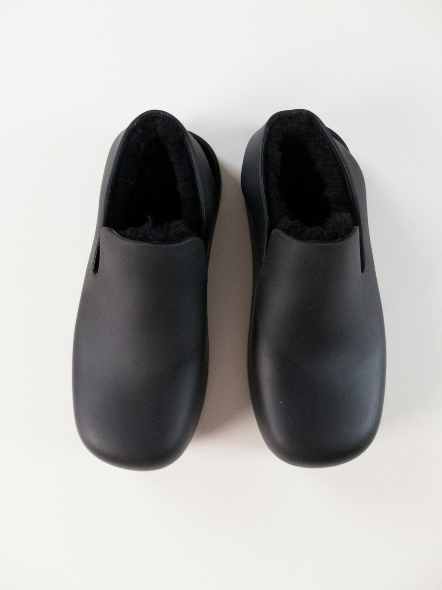 BOTTEGA VENETA Puddle black rubber slingback sandal shoes