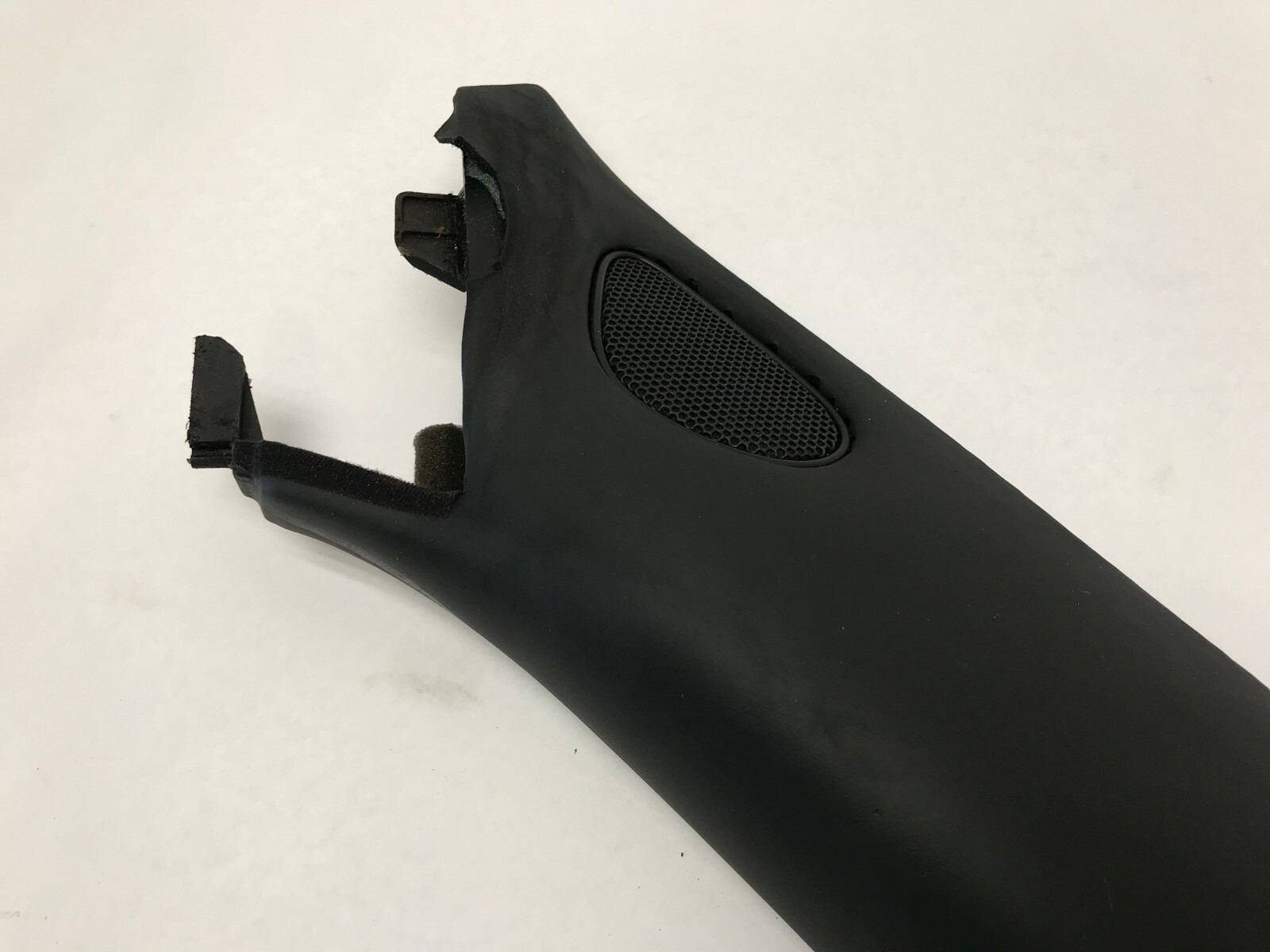 06 07 08 BENTLEY CONTINENTAL FLYING SPUR A PILLAR TRIM PIECE FRONT RIGHT RH OEM 