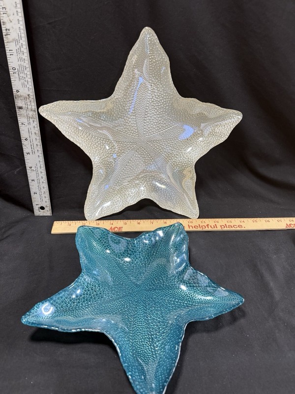 White And Blue glass starfish display dish