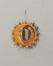 Specchio da parete arte popolare sole luna indonesiano