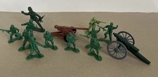 Lot Vintage Assorted of 11 Plastic Army Men Soldiers Toys Set Figurines