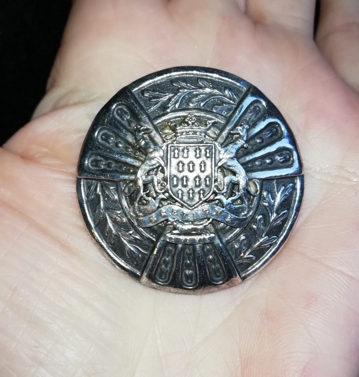 Broche Médaillon KELT - Bijou Breton Et Celte Authentique - Occasion