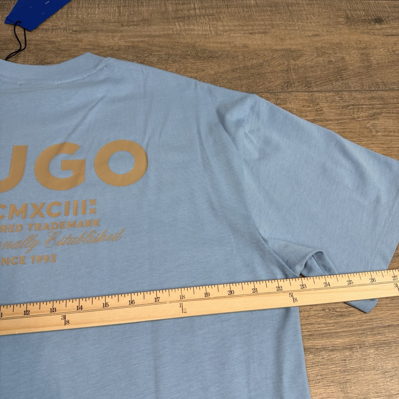 NWT Hugo Boss Mens T-Shirt Size (S/M) Light Blue Oversized Cotton Back Logo B9 thumbnail 19