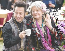 ACTRESS JOYCE VAN PATTEN SIGNED AUTHENTIC 'GROWN UPS' 8X10 PHOTO w/COA CHARACTER