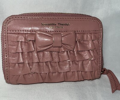 Samantha Thavasa Petit Choice Pink Leather Bow Ruffles Zip Card