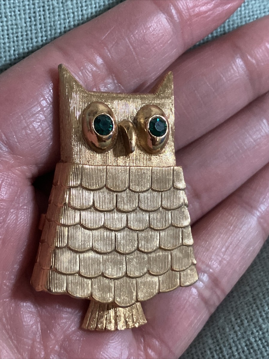 VTG RETRO AVON OWL Solid Perfume Brooch Gold Tone Green Rhinestone