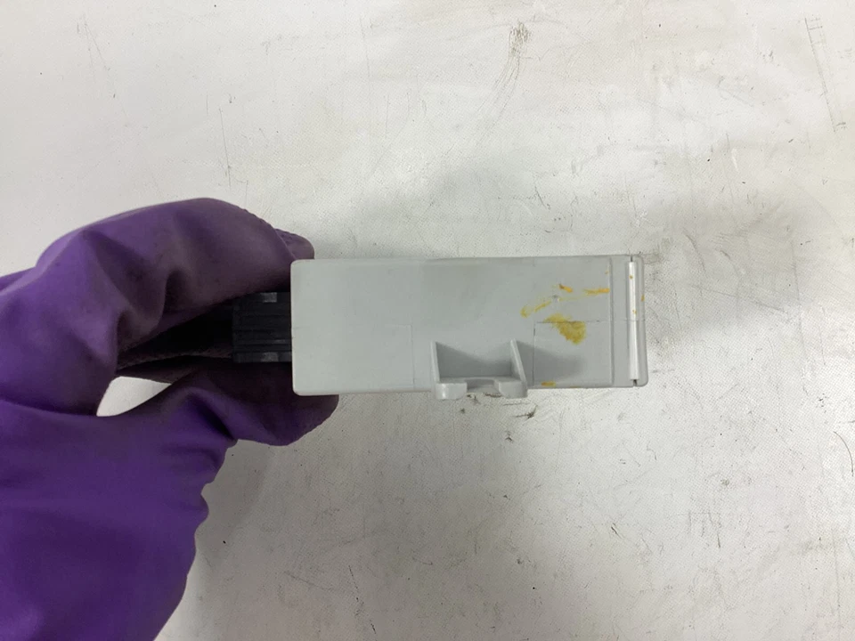 2003-2009 Audi A4 TPMS Tire Pressure Monitor Control Module 8E0907273A OEM . - Image 2 of 4