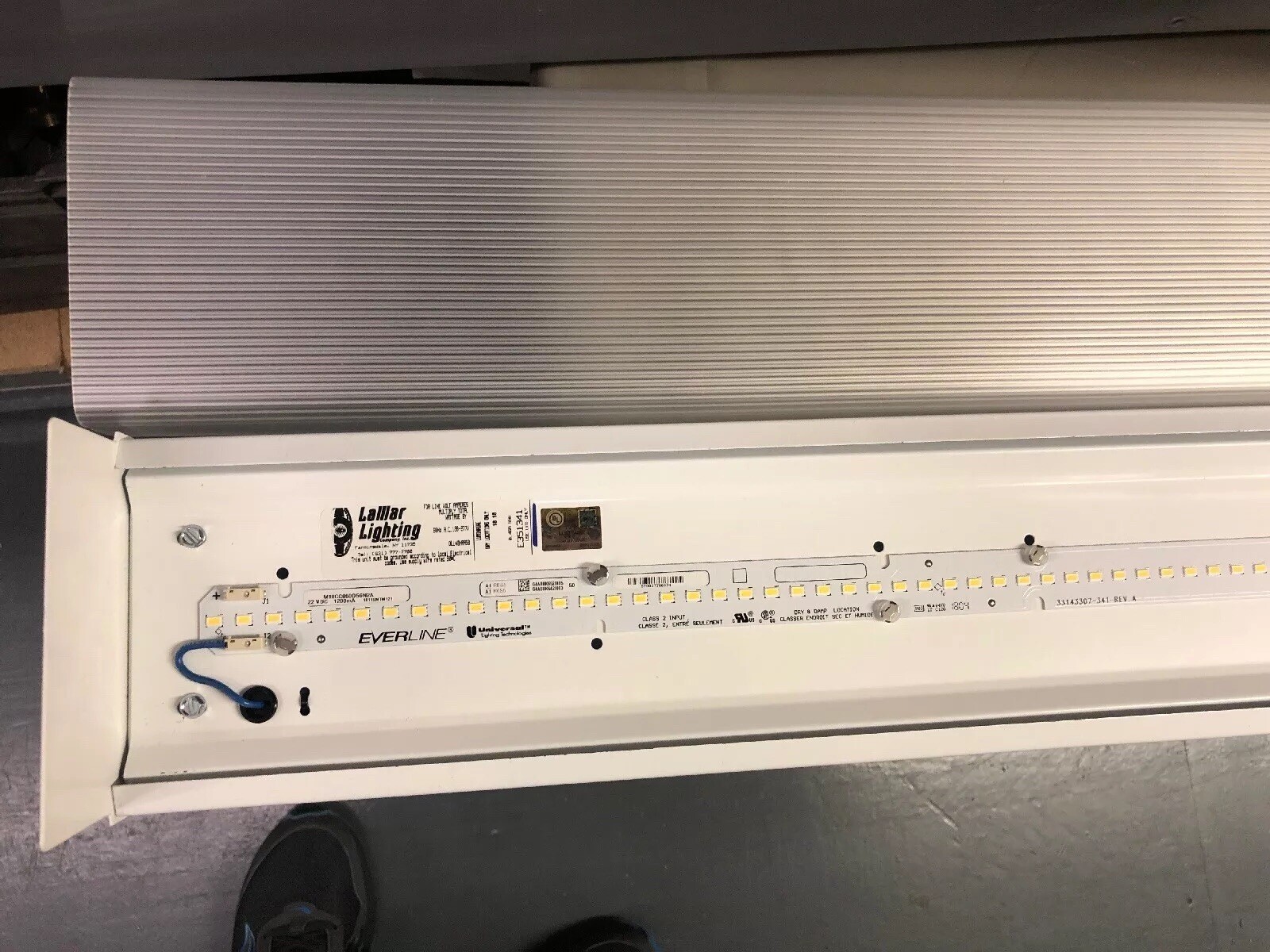 Lamar Lighting DLL Series LED Light 4 foot DLL48HRA50 Brand New