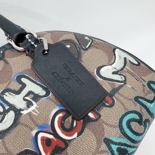 Coach X come nuovo + borsa Serf Sydney in tela firmata CM095 nuova con etichette org $398 - Foto 5 di 12
