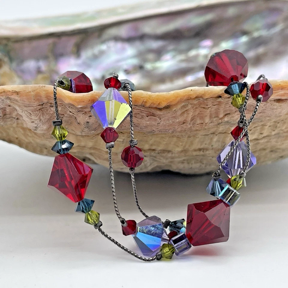 Collar clásico de varias hebras rojo y púrpura con cuentas de cristal/vidrio Dabby Reid Foto 4 de 4