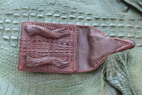 Brown Alligator Crocodile Print Leather Skin MEN'S BIFOLD Wallet - Picture 7 of 9