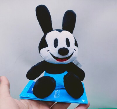 希少 Disney OSWALD オズワルド 110周年 ぬいぐるみ　3体セット Disney Oswald Plush (HugMe, Vibrates with Shake Action!) - Walmart.com