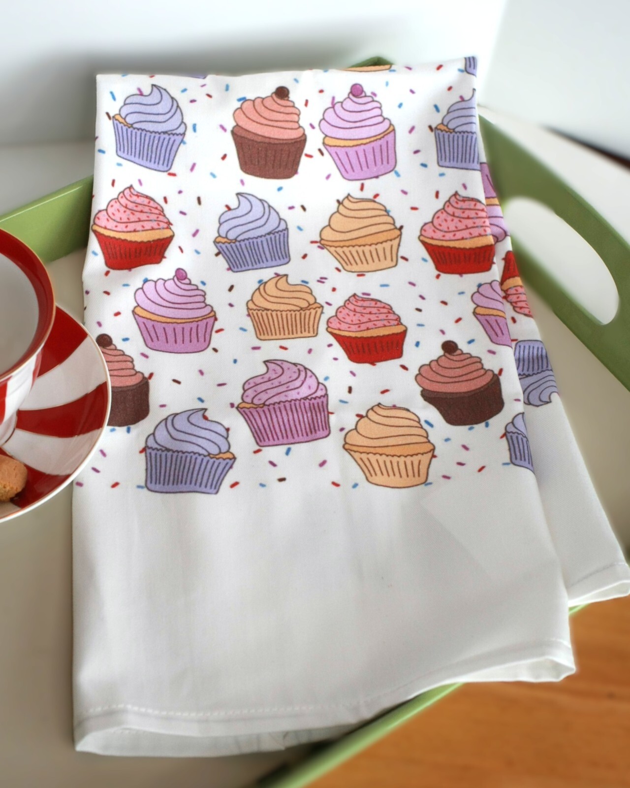 Cupcake kitchen tea towel made from soft 100% cotton-image