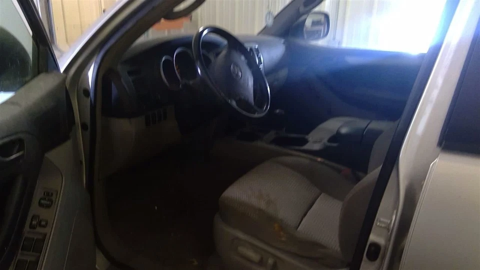 Passenger Door Handle Exterior Assembly Door Rear Fits 06-09 4 RUNNER 1678209 - Imagem 2 de 4