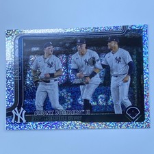 Topps 2025 Series 1 Bronx Bombers II Checklist Yankees Judge  #184 Glitter
