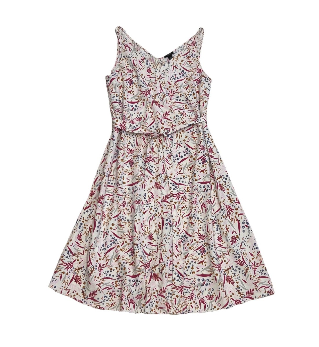 ann taylor summer dresses 10 Styles From Taylor's Sneaky 40% Off Sale 4 Summer Dresses You Need