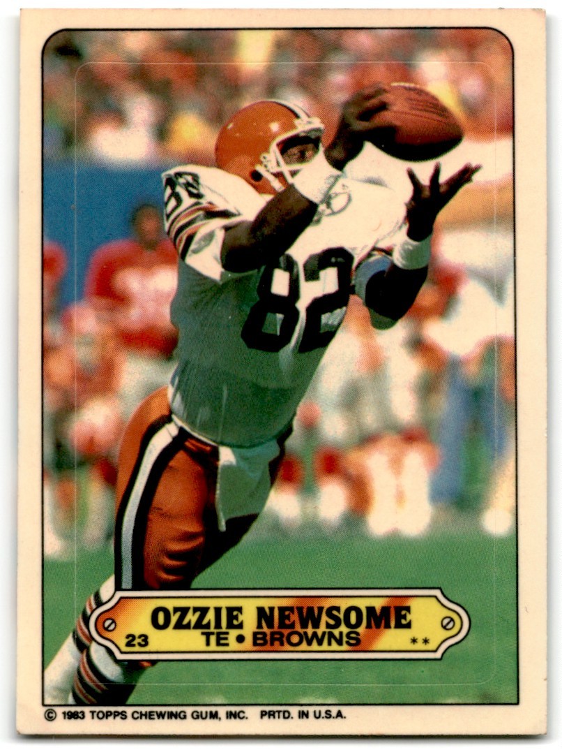 1983 Topps Ozzie Newsome Cleveland Browns Sticker #23 NFL Vintage Collectible