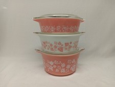 Vintage Pink Gooseberry PYREX #471, #472 & #473 with lids VTG Excellent Set 3