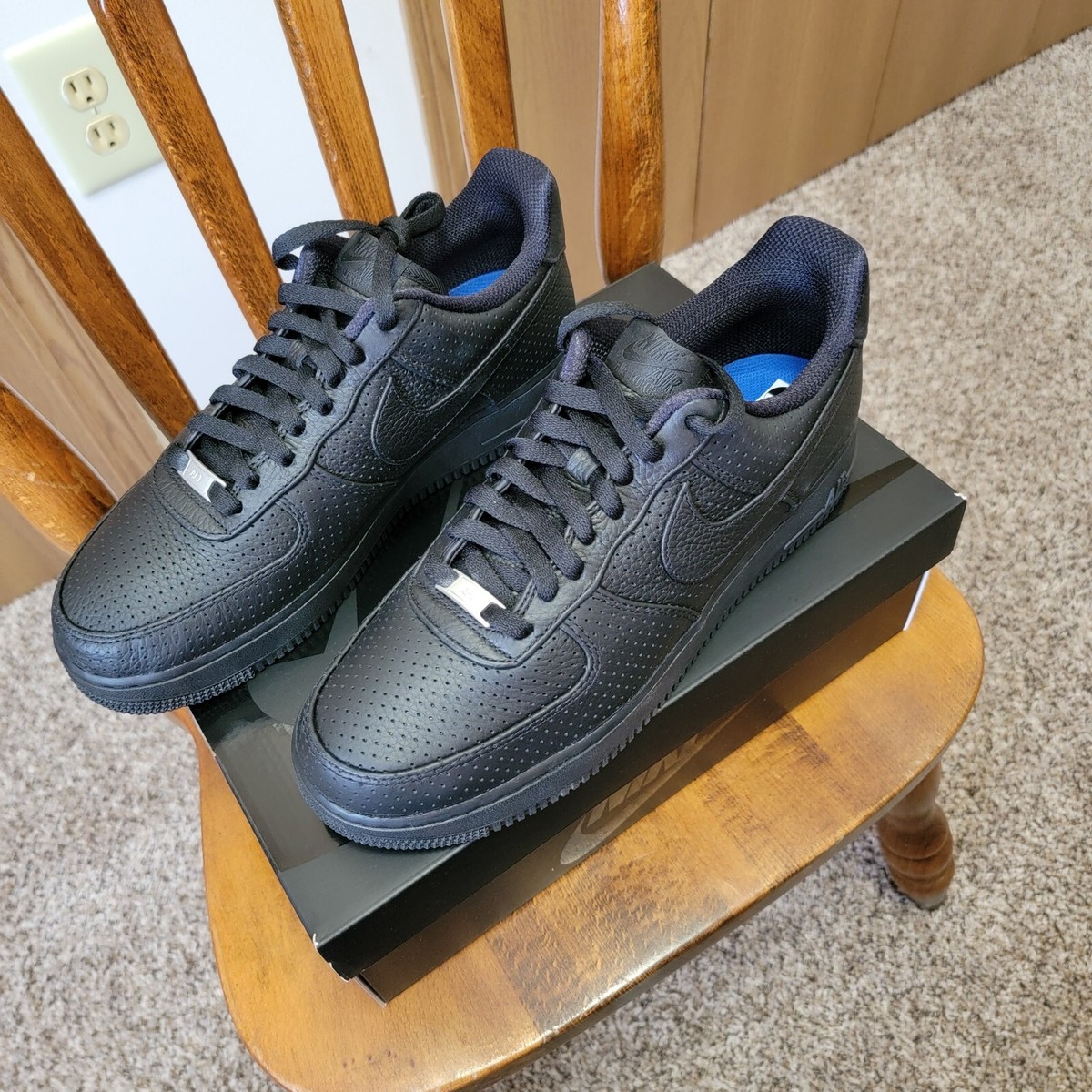 Nike Air Force 1 ブラック 箱付き NIKE エアフォース1 07 LX 新品 ブラック 箱あり 28.5 - メルカリ