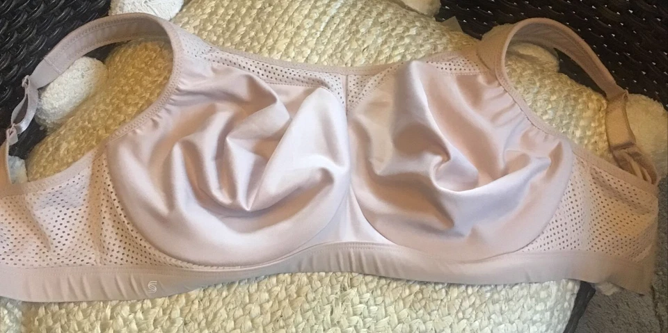 SUJETADOR DEPORTIVO GLAMORISE 9066 40F FIGURA COMPLETA ALTO IMPACTO UW, COLOR NUDE tostado Foto 2 de 4