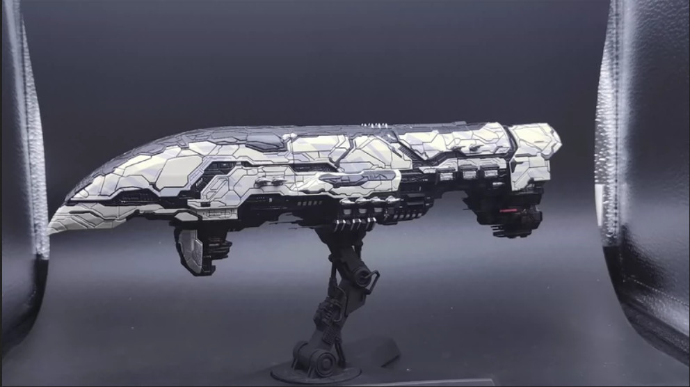 L11" Game EVE Apocalypse YC117 Spaceship Model Painted Figure Collectible Toy