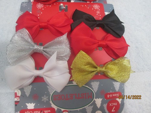 Girl's Christmas Socks & Bows Size 6-8 (7 Pairs Of Socks 6 Bows) - Picture 2 of 7
