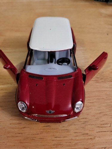 MINI COOPER S Diecast Model Toy Car 1:28 Red Kinsmart - Picture 3 of 4