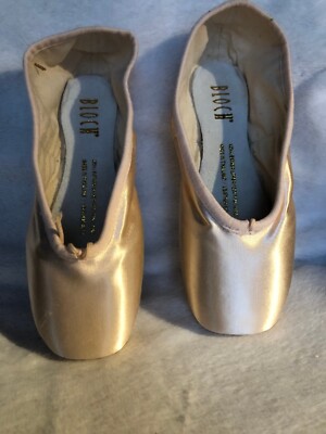 Bloch SO130 Sonota Pointe Shoe  3.5B